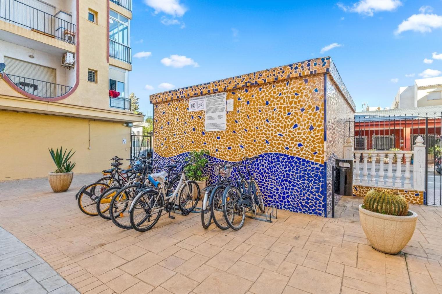 Studio A 199M De La Playa Los Locos Torrevieja Exteriör bild